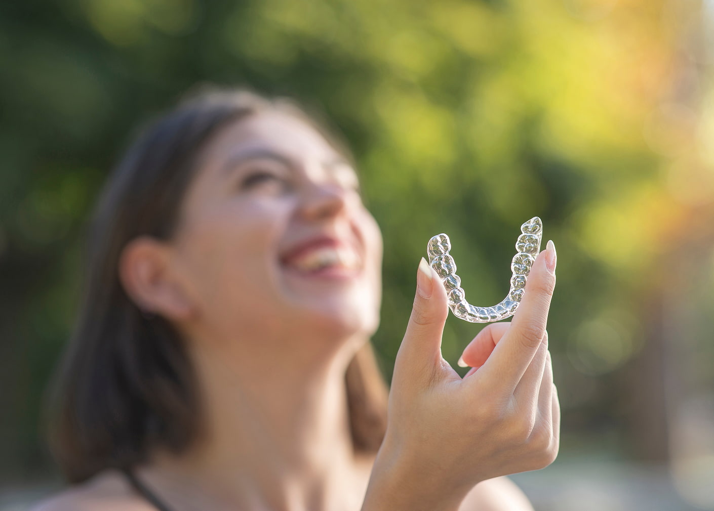 Clear aligners for a straighter, discreet smile